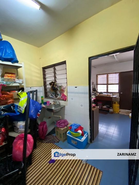HOT DEAL! END LOT! Double Storey, Taman Subang Mewah, USJ 1, Subang Jaya for SALE!, Selangor, USJ