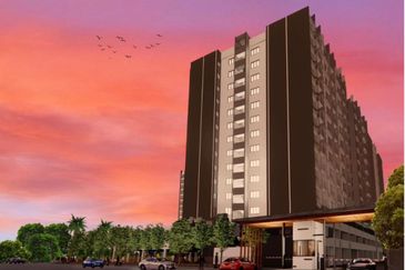 RUMAH SELANGORKU SALAK TINGGI FOR SALE! FREE Aircond & Kitchen Cabinet!