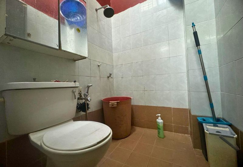 BEST DEAL! Renovated! Double Storey Terrace Damai Perdana, Cheras for Sale!