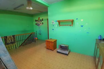 HOT DEAL! One & 1 1/2 torey Terrace House  AU5 Keramat , KL for Sale!