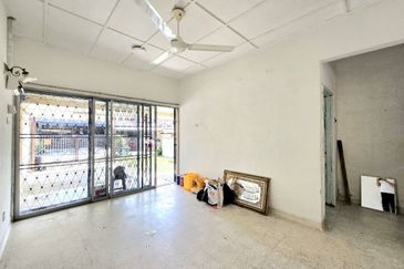 Kampung Tasik Tambahan