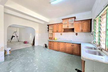 Kampung Tasik Tambahan