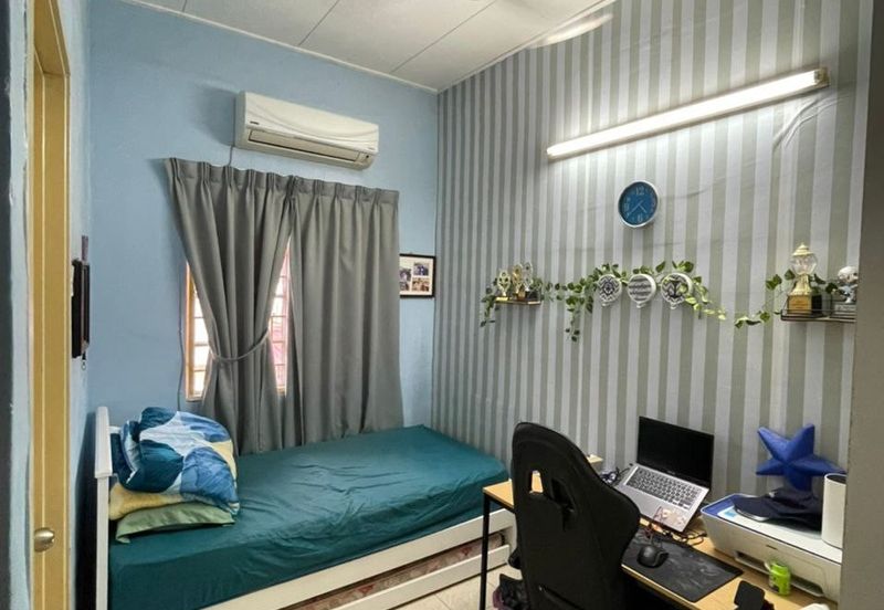 HOT DEAL! Corner Lot! Fully Furnished Seksyen 3, Bangi for  Rent!