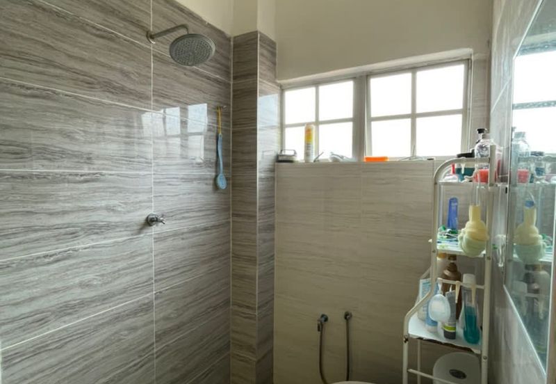 HOT DEAL! Corner Lot! Fully Furnished Seksyen 3, Bangi for  Rent!