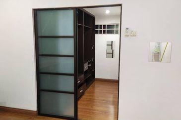 Taman Tasik Semenyih (Lake Residence)