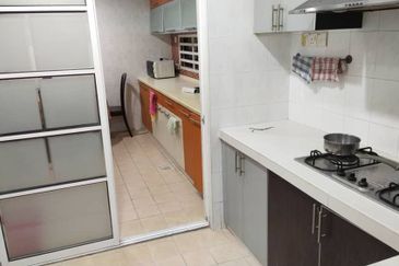 Taman Tasik Semenyih (Lake Residence)