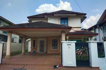 Taman Tasik Semenyih (Lake Residence)