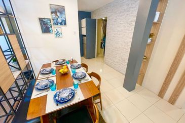 TAMAN LAGENDA TELUK INTAN