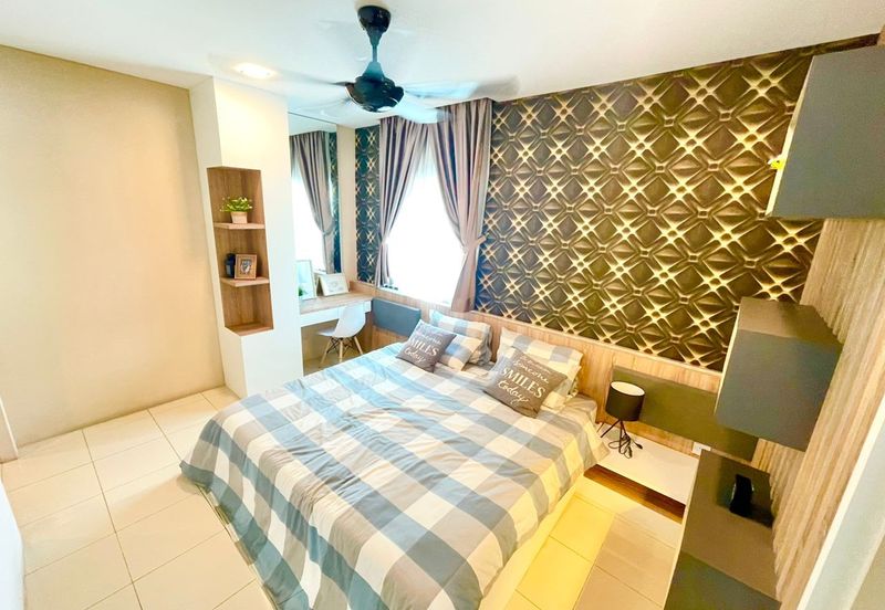 TAMAN LAGENDA TELUK INTAN