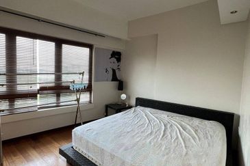 FULLY FURNISHED - I-Zen Kiara 2 Mont' Kiara for Sale!