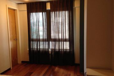 FULLY FURNISHED - I-Zen Kiara 2 Mont' Kiara for Sale!