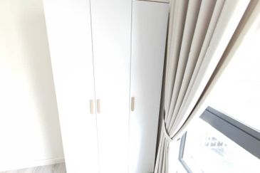 Meta City Residence at Seri Kembangan Near MRT for Rent!