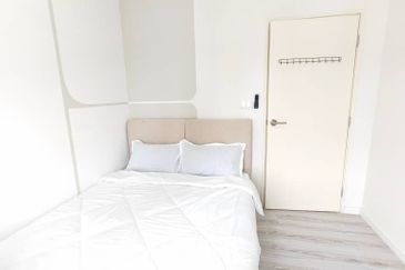 Meta City Residence at Seri Kembangan Near MRT for Rent!