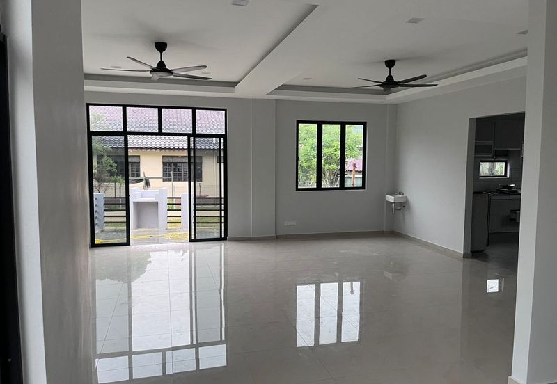 Bungalow at Sg Merab Bangi for Rent!