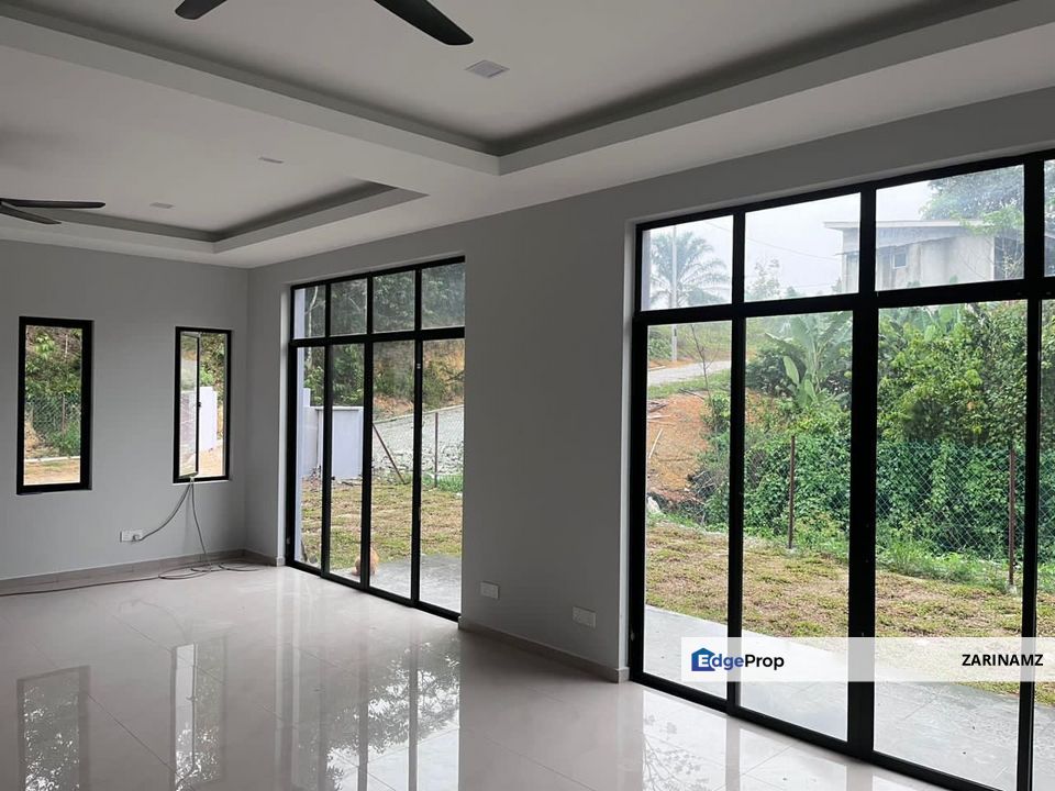 Bungalow at Sg Merab Bangi for Rent!, Selangor, Bangi