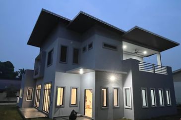 Bungalow at Sg Merab Bangi for Rent!