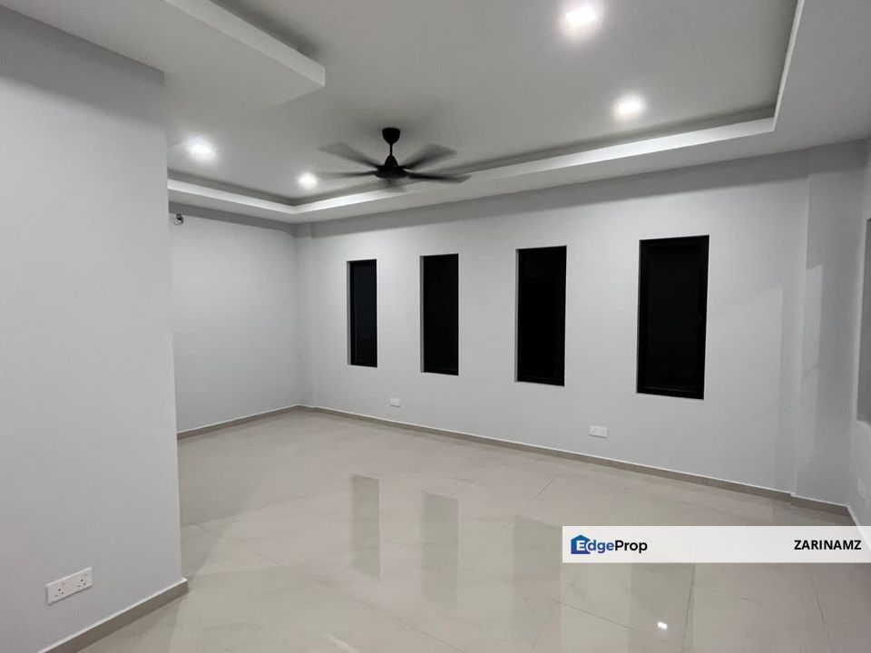 Bungalow at Sg Merab Bangi for Rent!, Selangor, Bangi