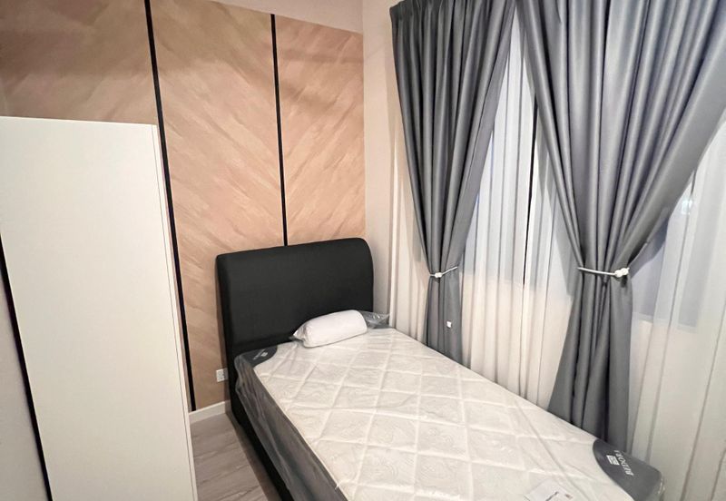 BEAUTIFUL BRAND NEW UNIT! Fully Furnished! Meta City Residence at Seri Kembangan Near MRT for Rent!