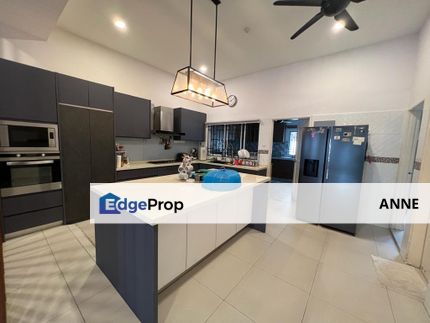 [ FULL RENO ] 2 Storey D'Kayangan Sek 13 Shah Alam~Non Bumi, Selangor, Shah Alam