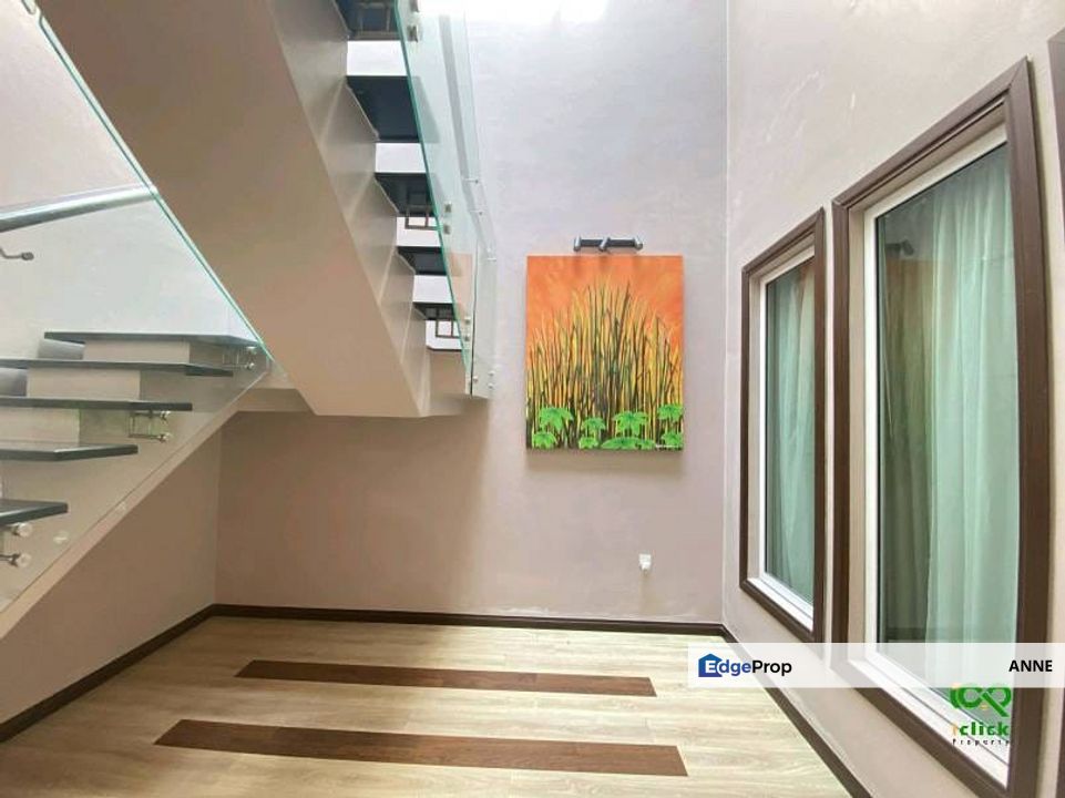 Aqua Villa Townhouse Sek 7 Shah Alam, Selangor, Shah Alam