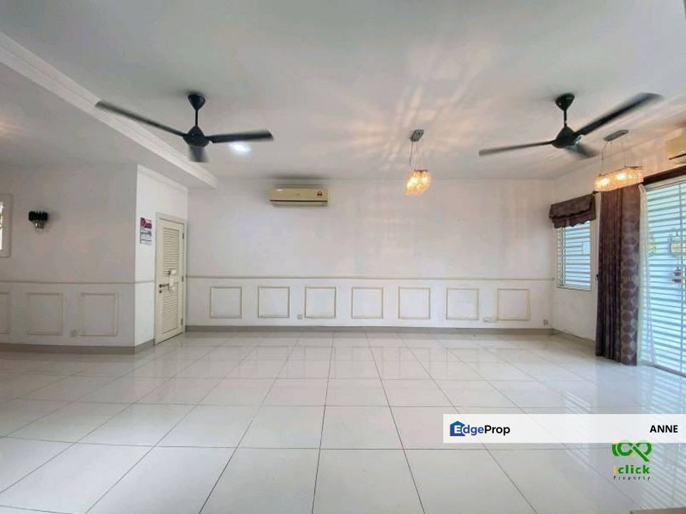 Aqua Villa Townhouse Sek 7 Shah Alam, Selangor, Shah Alam