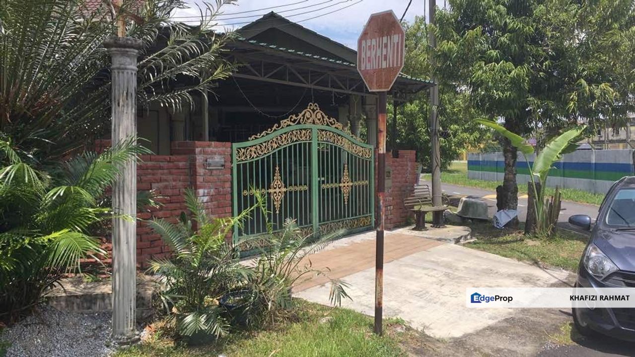 Single Storey Corner Lot Taman Rasa Utama (Jalan Cemperai) for Sale