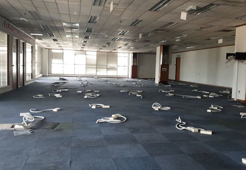 Menara Raja Laut (Menara Eon Bank)