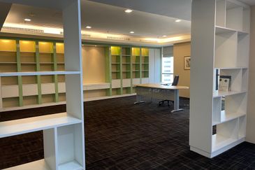 Menara HLX (formerly Menara HLA)