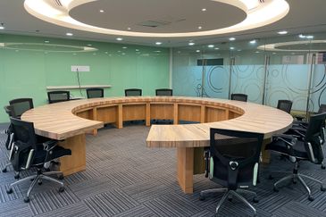 Menara HLX (formerly Menara HLA)