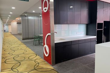 Menara HLX (formerly Menara HLA)