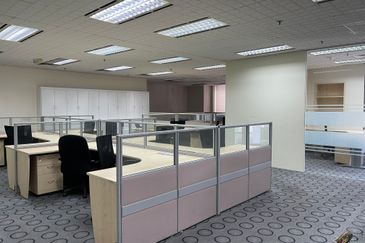 Menara HLX (formerly Menara HLA)