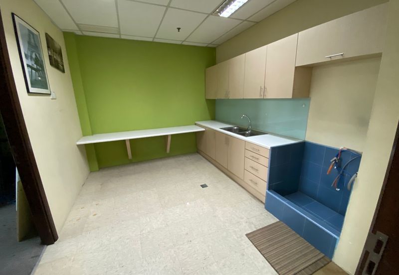 Menara AIA Sentral (formerly Menara Standard Chartered)