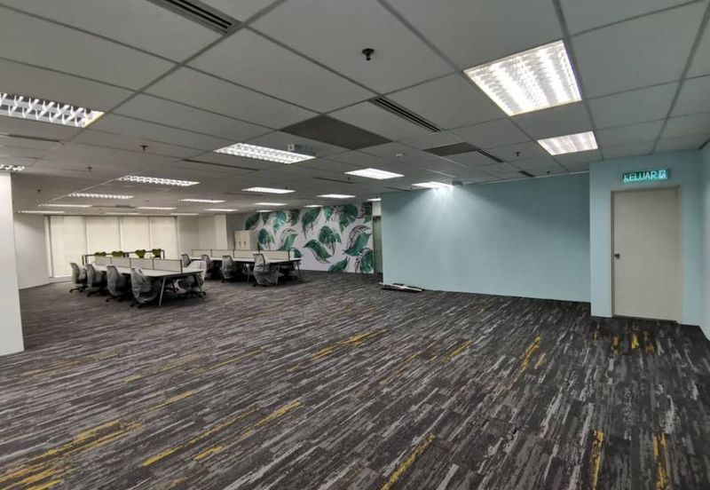 Damansara Uptown - Newly Fitted & Short walk to Mall