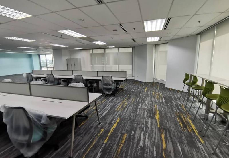 Damansara Uptown - Newly Fitted & Short walk to Mall