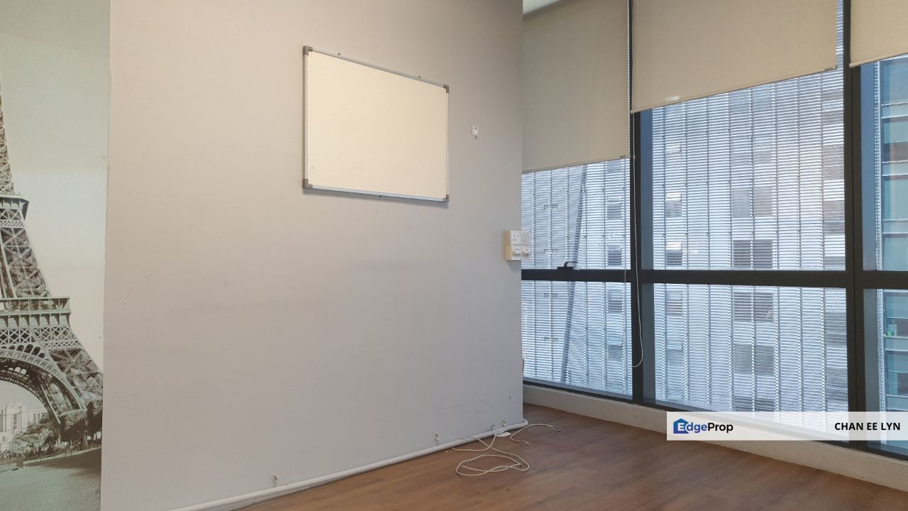 Menara UOA Bangsar - Duplex Nice Fitted Office w/ LRT Access, Kuala Lumpur, Bangsar