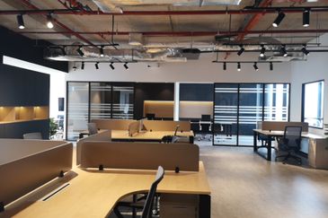 Menara EcoWorld (The Stride Strata Office @ BBCC)