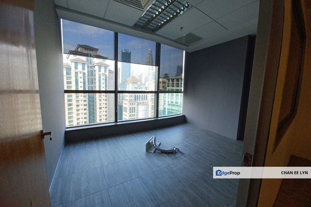KL Trillion - Partially Fitted Unit w/ Superb View & Great Rental, Kuala Lumpur, KLCC