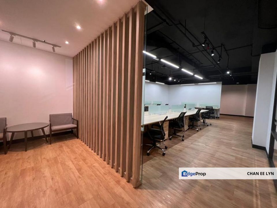 Wisma UOA - Modern, Tastefully and Newly Furnished - Near LRT, Kuala Lumpur, KL City