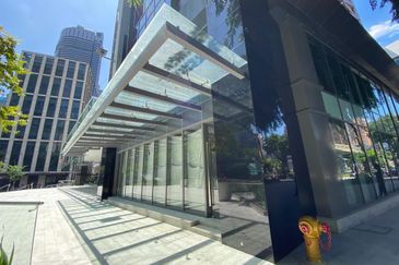 Menara AIA Sentral (formerly Menara Standard Chartered)