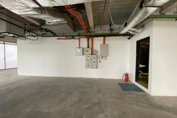 Menara AIA Sentral (formerly Menara Standard Chartered)