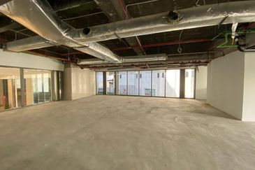 Menara AIA Sentral (formerly Menara Standard Chartered)