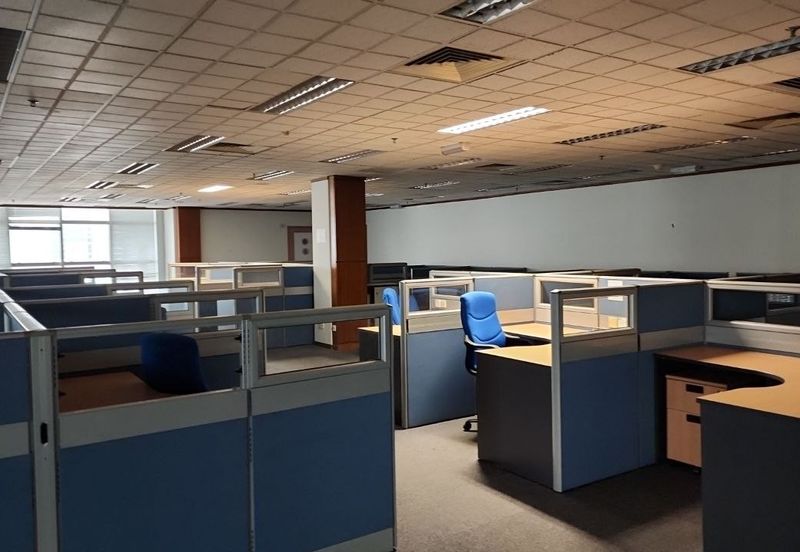 Menara Raja Laut (Menara Eon Bank)