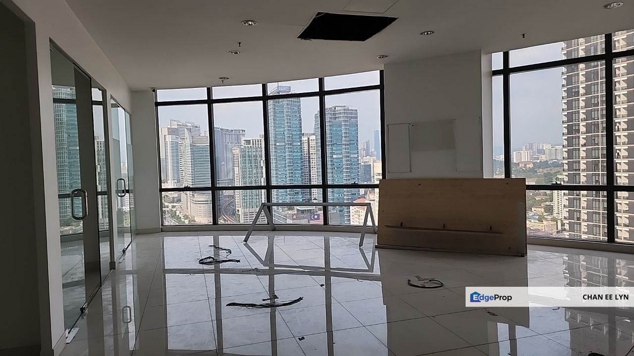 Menara UOA Bangsar - Bright, Serene, White Fitted Office w/ LRT Access, Kuala Lumpur, Bangsar