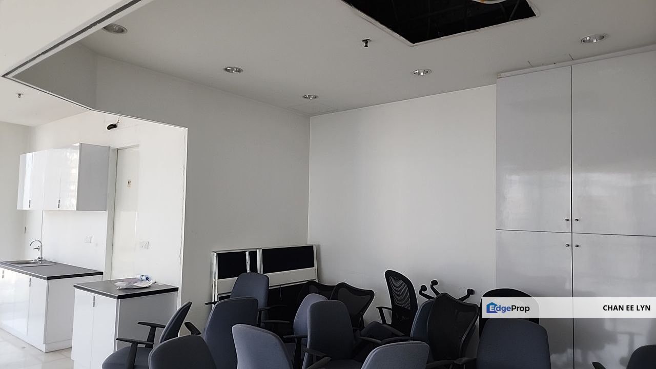 Menara UOA Bangsar - Bright, Serene, White Fitted Office w/ LRT Access, Kuala Lumpur, Bangsar