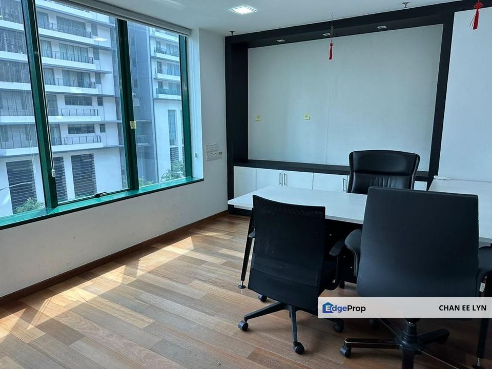 Megan Avenue 1 - Bright, White & Lovely Fully Fitted w/ Great Rental, Kuala Lumpur, KLCC