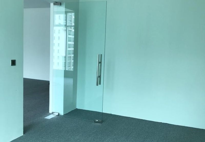 Soho Suites KLCC - Small, Minimalist Fitted Office w/ Great Rental