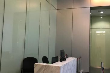 Soho Suites KLCC - Small, Minimalist Fitted Office w/ Great Rental