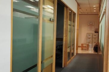 Technology Park Malaysia (TPM Bukit Jalil) - Nice Fitted Office w/ Great Rent, Excellent Infra, Lush Green