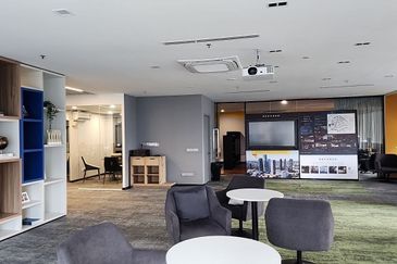 CIMB Hub (Formerly known as Kenanga International)