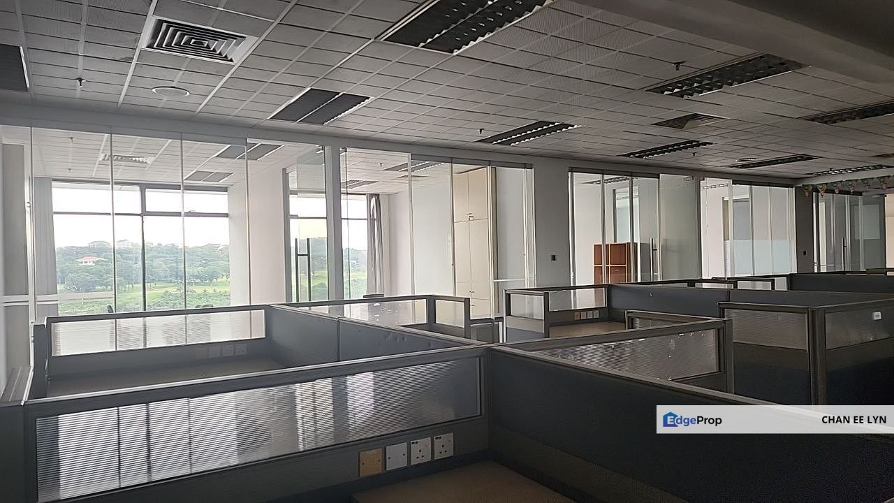 Sapura Mines-Lovely Modern Fully Fitted Bright Office, Selangor, Seri Kembangan